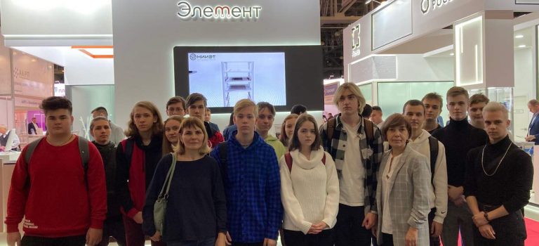 Посещение выставки «Электроника России» в «Крокус Экспо» (г. Москва).